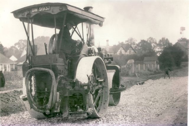 Fowler Busy Bee with Brusher Sparks driving