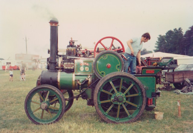 A young Noel Greenaway on Wallis and Steevens tractor no.2811 "Lena" at what looks like Woodcote Rally